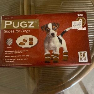 Pugz puppy shoes opened never worn